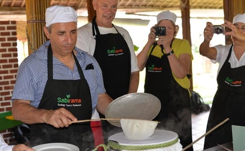 Culinary Class and Basket Boat Ride in Hoi An, Vietnam