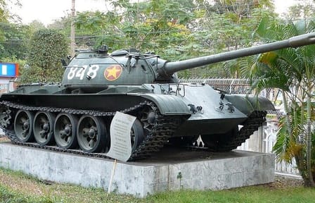 Full Day Guided Tour in Cu Chi Tunnels and Ho Chi Minh City