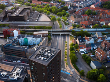 Copenhagen Secrets: Hidden City Tour with Local Guide
