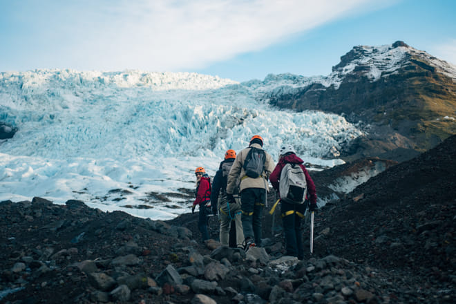 Jokulsarlon Kayaking & Glacier Hike photo 3