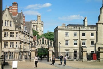 Oxford, Shakespeare Country & Cotswold Private Tour