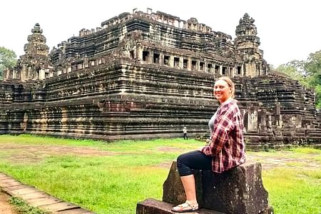 Private Siem Reap Tour: Explore Angkor Temples & Tonle Sap Lake