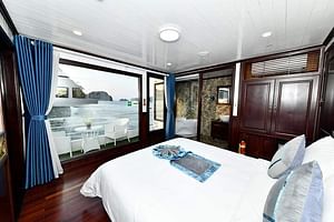 Sapphire Cruise Luxury Halong Bay Cruise Seaview Balcony Cabin