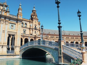 Córdoba to Seville Day Tour with Alcázar and Cathedral Entry