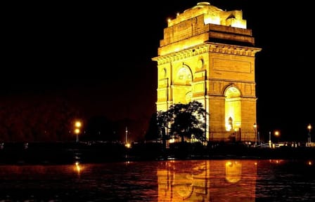 Evening Delhi Tour with Dinner in Private Air-Conditioned Vehicle