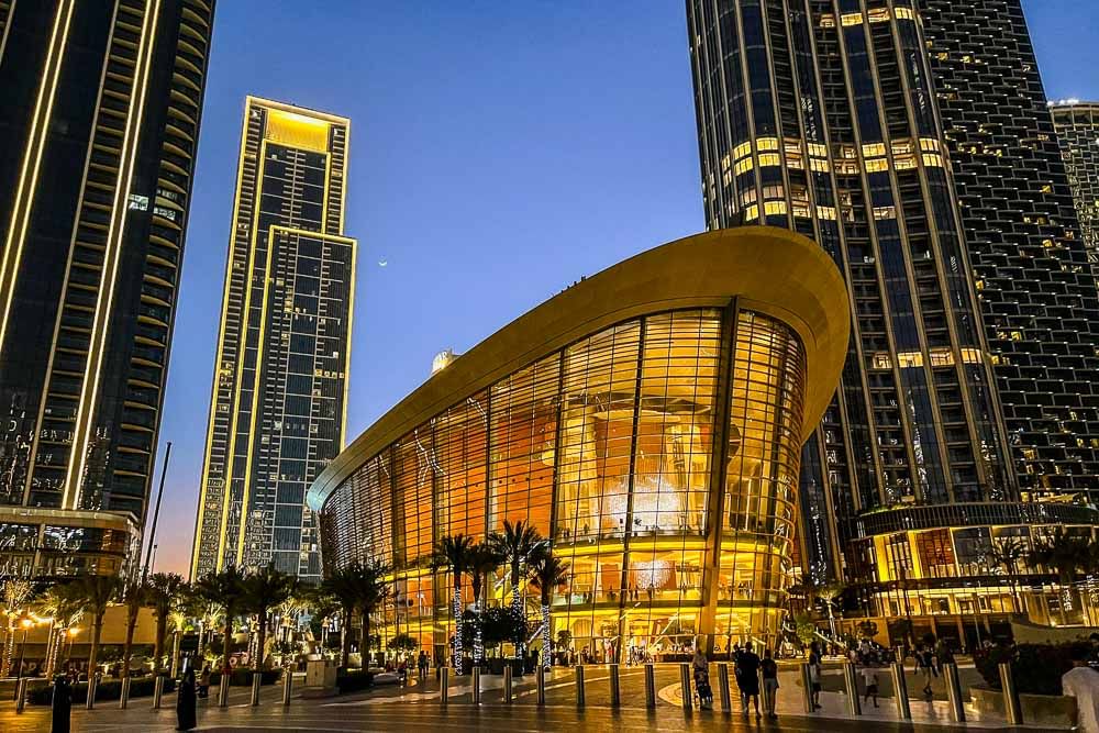 Dubai Opera Tour and At the Top Burj Khalifa Tickets