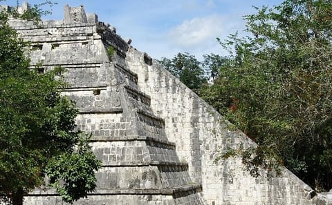 Private Tour of Chichen Itza, Coba, and Tulum with Cenote Swim and Lunch