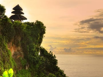 Private Tour of Uluwatu Temple and Southern Bali Sites