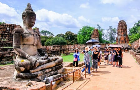 From Bangkok: Ayutthaya Temples Small Group Tour with Lunch