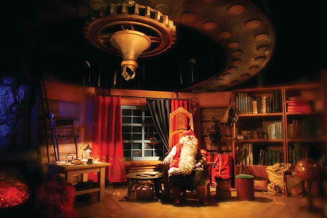 Santa's Village and Arctic Circle Guided Tour photo 2