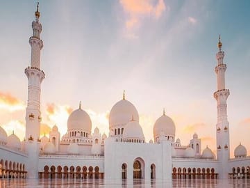 Private Abu Dhabi City Tour with Gold Coffee at Emirates Palace