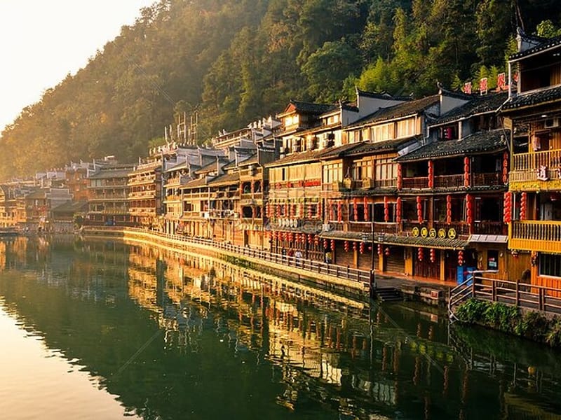 5 Day Combo Package of Zhangjiajie with Fenghuang