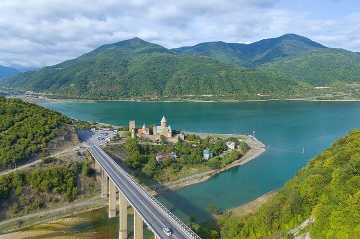 Eleven Days in Georgia includes Hotel, Transfers, and Group tours. 6
