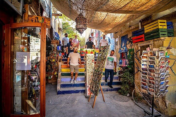 Private Amman Walking Tour: Explore Rainbow Street & Jabal Al-Weibdeh