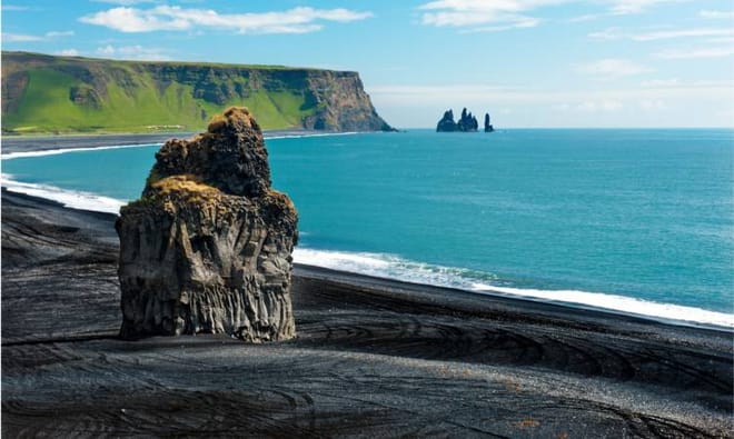 2-Day Tour to Jökulsárlón with Glacier Hike and South Coast Attractions photo 3