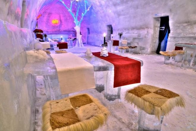 Ice Hotel at Balea Lake, day tour with transfer included