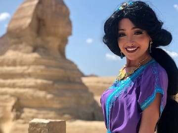 Sightseeing Day Tour to Egyptian Museum , Giza Pyramids, and Bazaar from Cairo