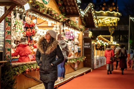 Unusual track game on Christmas markets in Orleans