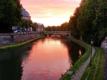 Strasbourg Signature Stroll: Gothic Masterworks & Imperial Glory