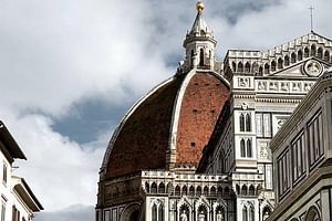 Florence Hop-On Hop-Off sightseeing tour - Ultimate Hop On and discover Florence