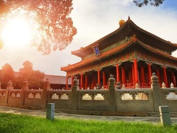 2-Week Beijing, Xi’an, Chengdu, Shanghai Educational Family Vacation