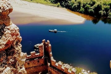 Kayak Tour on the Tagus River near Almourol Castle