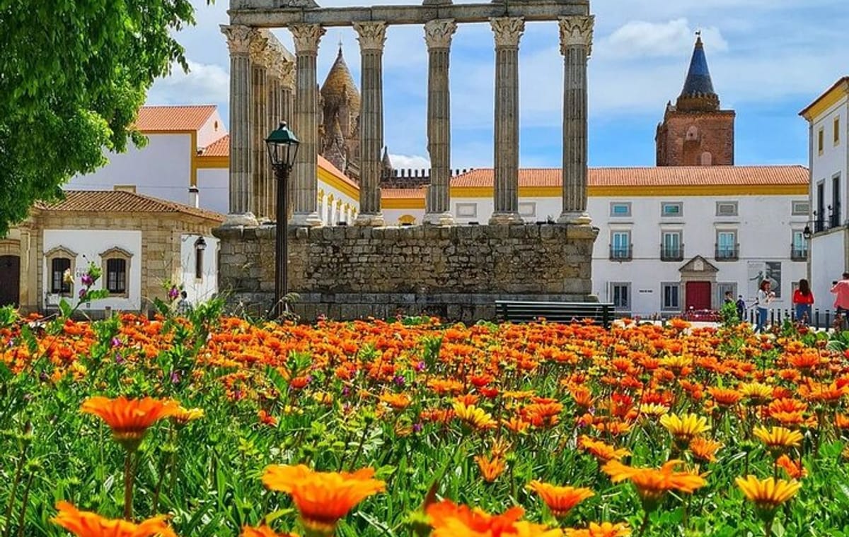 Évora and Alentejo Day Trip from Lisbon – History, Wine & Culture