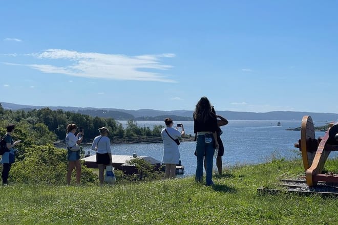 Oslo: 3 hour Island Hopping tour: Cottages, Ruins & Fjord Views photo 4