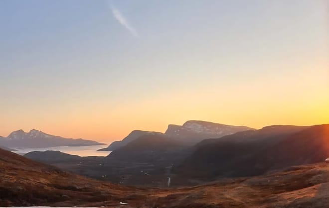 Tromsø: Scenic Fjords & Islands Roadtrip — Small Group Tour 2