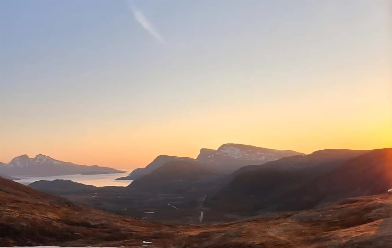 Tromsø: Scenic Fjords & Islands Small-Group Tour 2