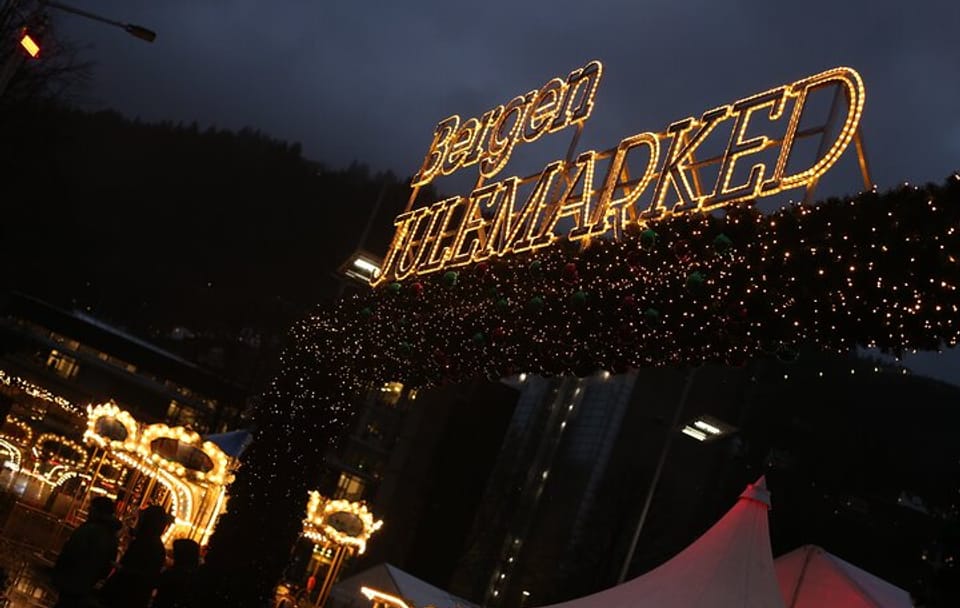 Private Winter Walking Tour of Bergen's Holiday Traditions