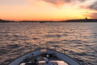 Private Bosphorus Yacht Cruise in Istanbul – Luxury Yacht Tour