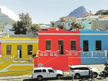 Table Mountain, Boulder Beach and Cape Point Day Tour from Cape Town