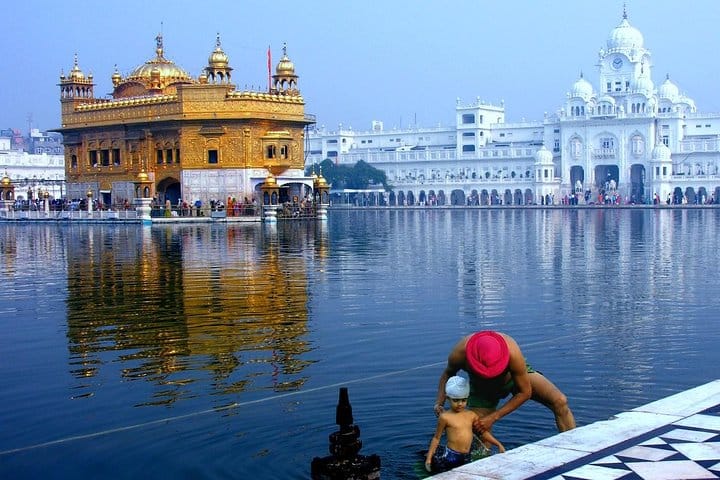 3 Days Tour of Agra & Amritsar from Delhi  8