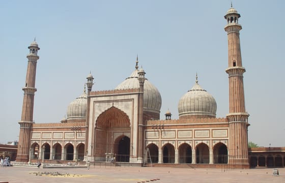 Cultural and Scenic Tour of Delhi, Agra, and Gulmarg
