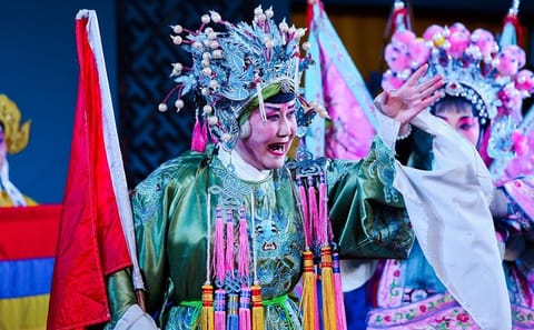 local people’s opera house experience