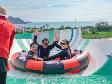 Columbia Pictures Aquaverse Pattaya with Hotel Transfer