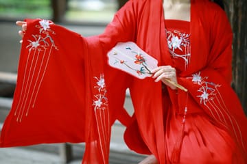 Shanghai Silk Embroidery Workshop with Expert Artisan