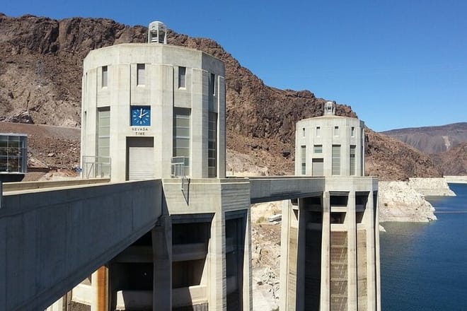 Small Group Hoover Dam, Powerplant & O'Callahan Bridge Tour 9