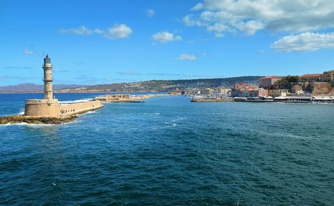 Private Tour of Chania, Rethymno, and Kournas Lake