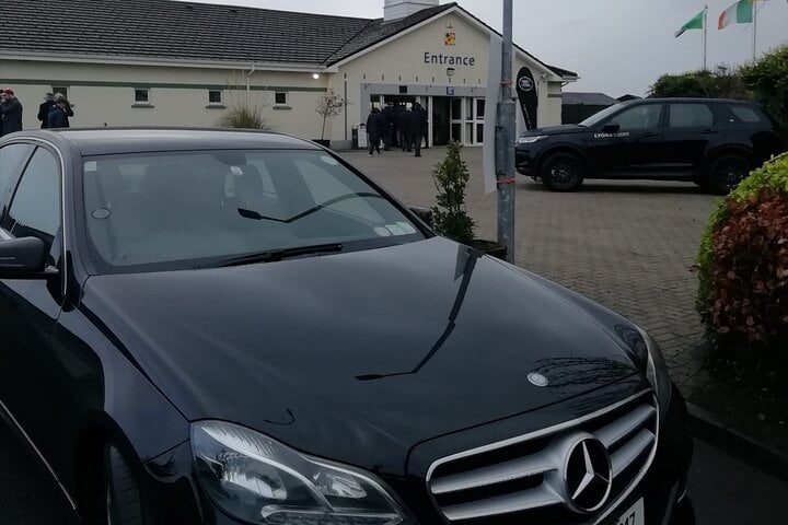 Dublin Private Car With Driver Day Hire 5