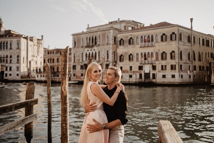 Private Water Taxi Ride with Professional Photographer in Venice 8