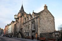 Private Edinburgh City Half-Day Tour 8