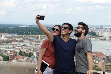 Walking Tour of Matthias Church and Buda's Landmarks