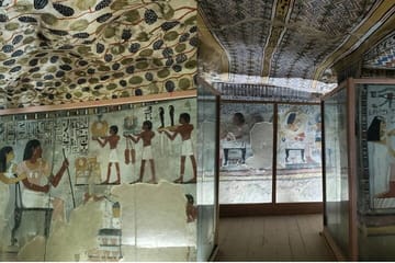 Explore Nobles Tombs Madinat Habu Temple Plus Sunset Sailing Boat