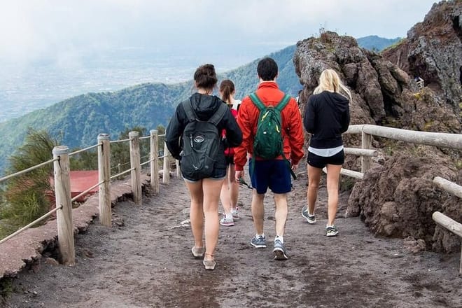 Pompeii and Mt. Vesuvius Full Day Tour with Italian Lunch  photo 4