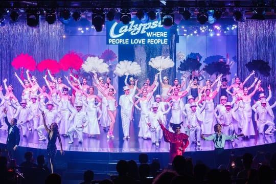 Blue Dragon Cabaret Show