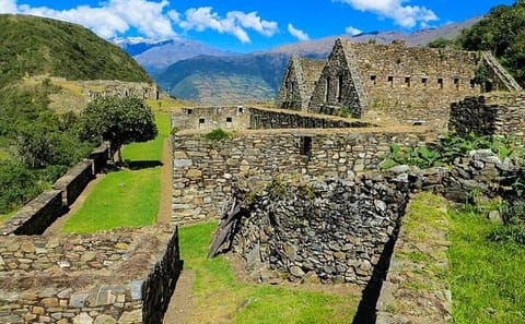 4-Day Private Trek in Choquequirao from Cusco