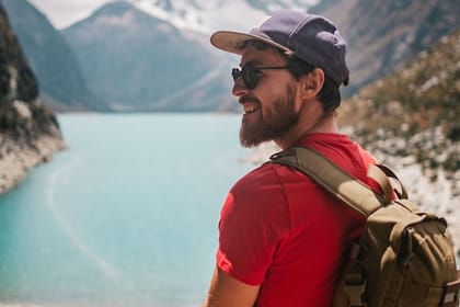 Hua-05 : Laguna 69 – Jewel of the Cordillera Blanca