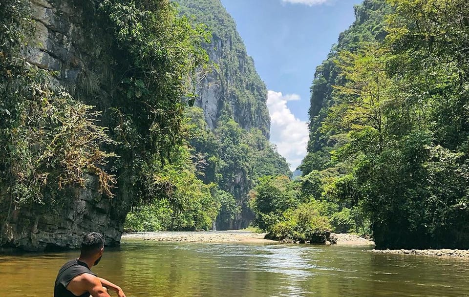 Hidden Waterfalls Adventure Tour in Tingo María, Peru